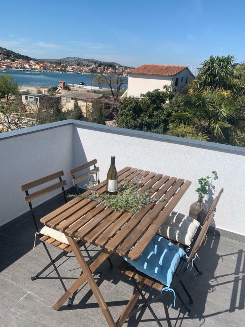 Modern Apartments Day Šibenik Eksteriør bilde
